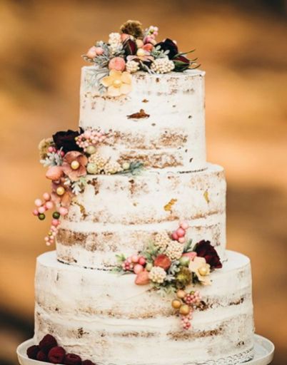 7e2caf9712fe9a8c0ab0e320f730d410--wedding-cakes-fall-rustic-wedding-cakes